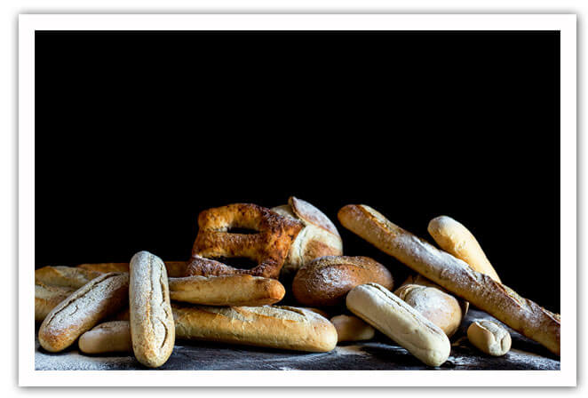 Breads, croissants, baguettes from the bakery Fantaisie du blé